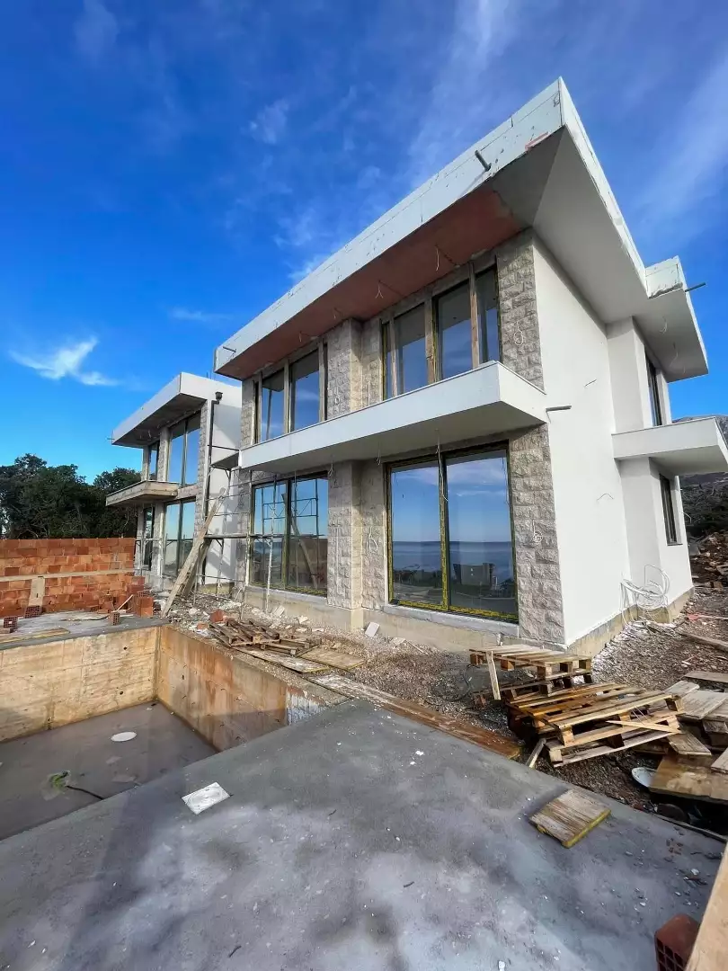 Villa 167m² in Montenegro, Dobra Voda. Priced at 385000€ rent photo-1