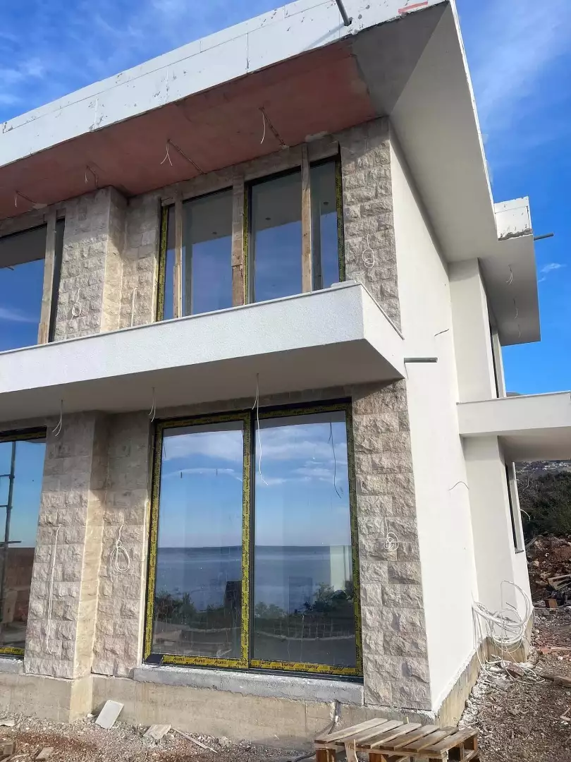 Villa 167m² in Montenegro, Dobra Voda. Priced at 385000€ rent photo-2