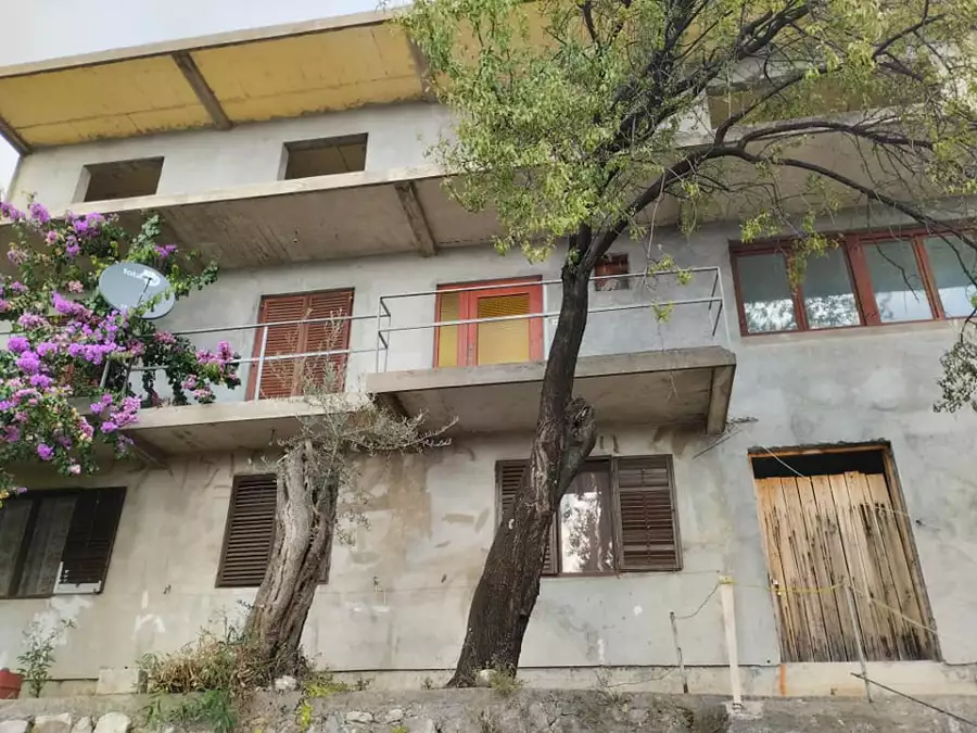 House 360m² in Montenegro, Bar. Priced at 280000€ rent photo-7
