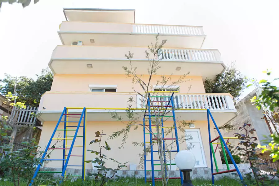 House 250m² in Montenegro, Utjeha. Priced at 250000€ rent photo-1