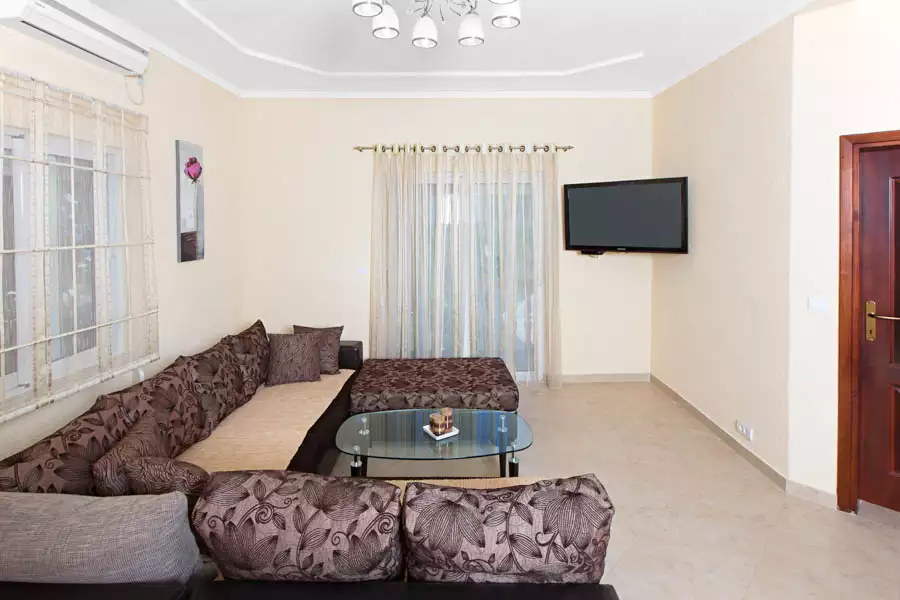 House 250m² in Montenegro, Utjeha. Priced at 250000€ rent photo-21