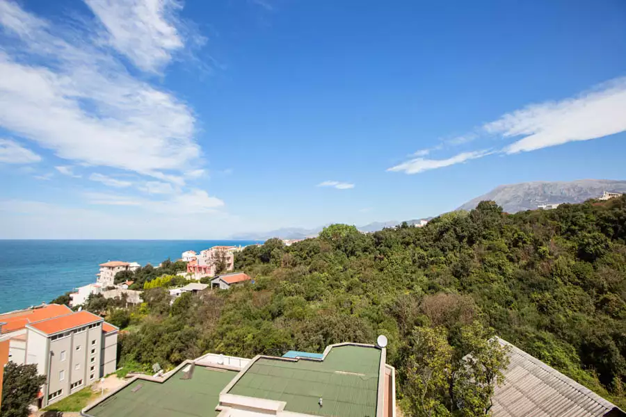 House 250m² in Montenegro, Utjeha. Priced at 250000€ rent photo-36