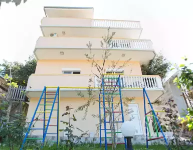 Buy in Montenegro for 250000€