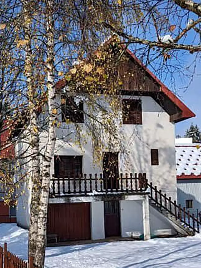 House 166m² in Montenegro, Zabljak. Priced at 115000€ rent photo-2