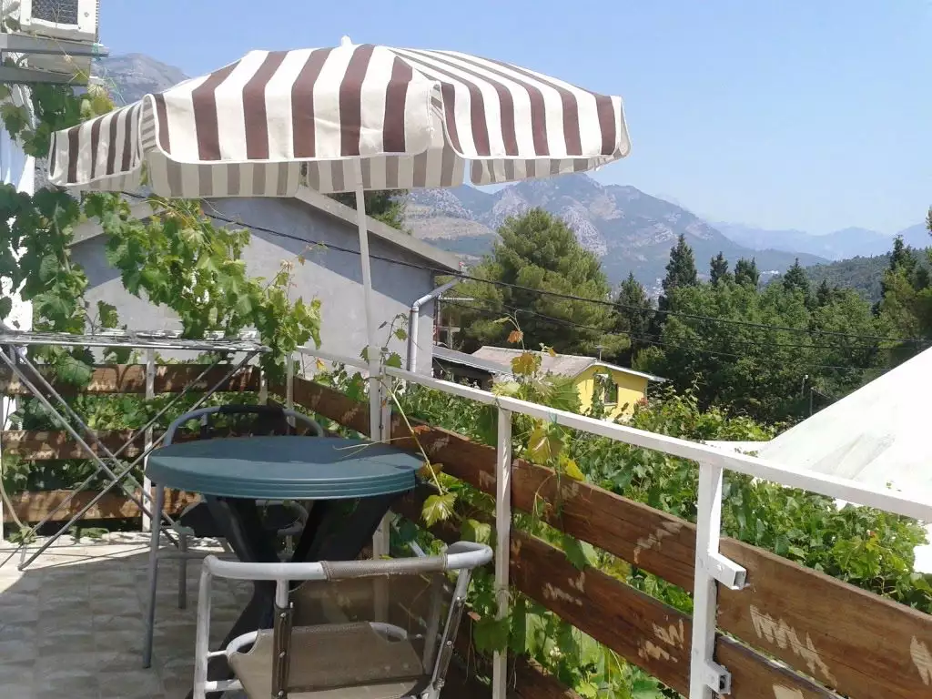 House 200m² in Montenegro, Sutomore. Priced at 170000€ rent photo-3