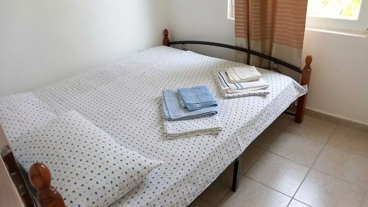 House 200m² in Montenegro, Sutomore. Priced at 170000€ rent photo-4