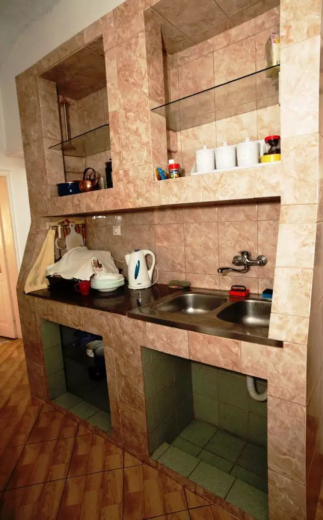 House 200m² in Montenegro, Sutomore. Priced at 170000€ rent photo-14
