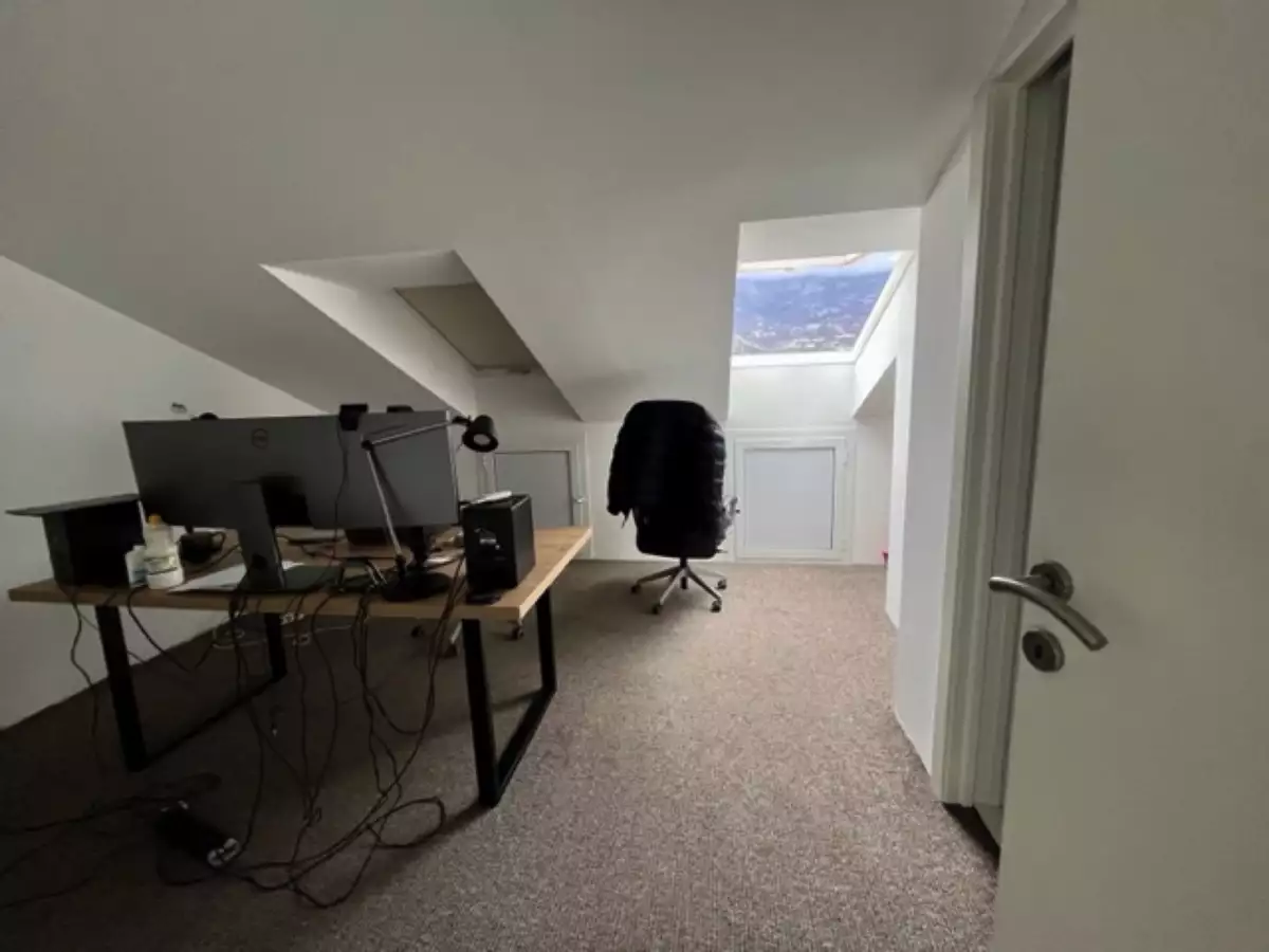 Flat 122m² in Montenegro, Budva. Priced at 500000€ rent photo-4
