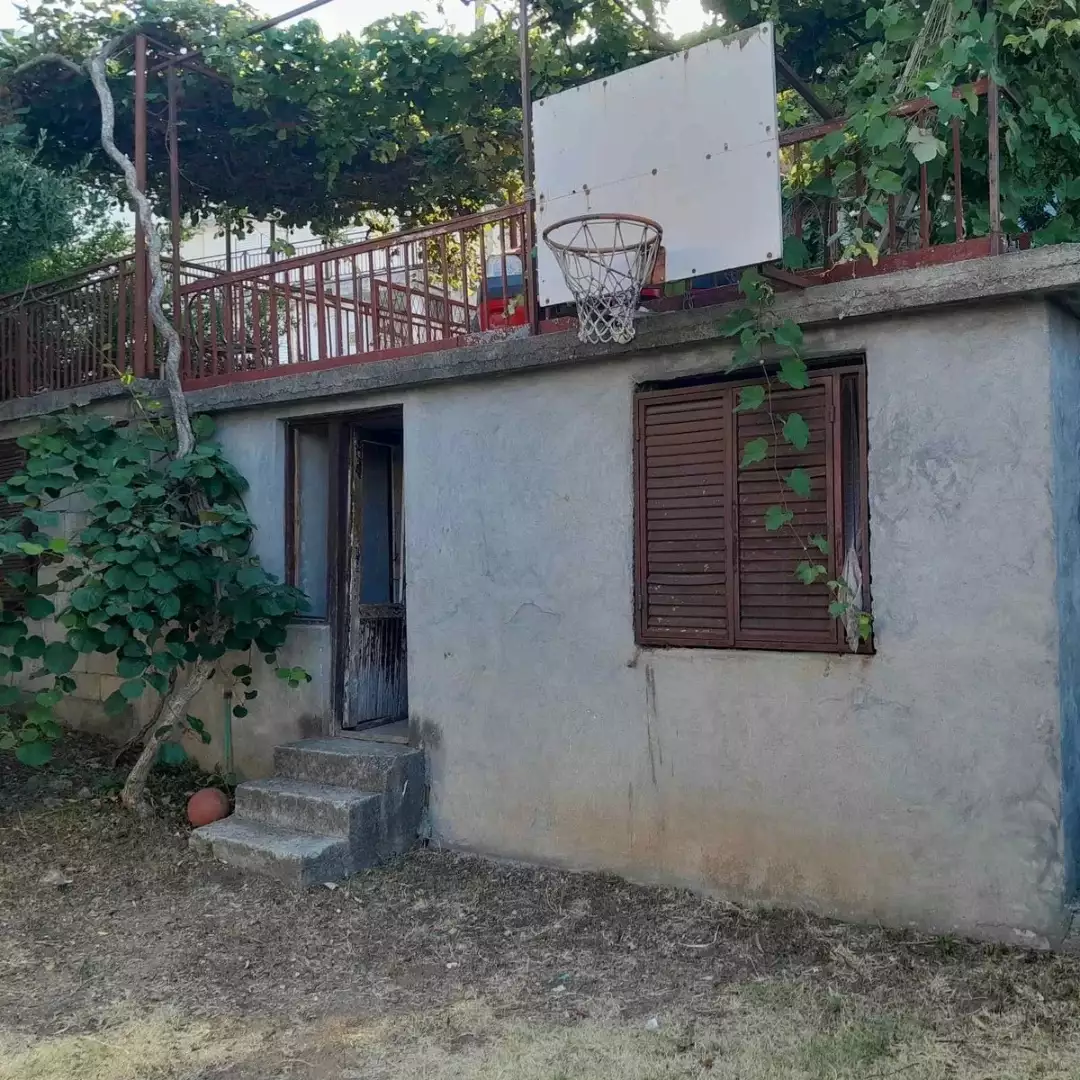House 144m² in Montenegro, Sutomore. Priced at 175000€ rent photo-2