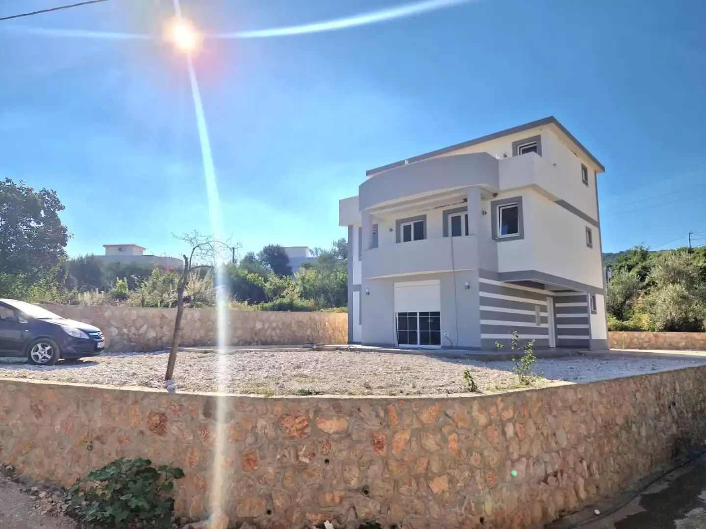 Villa 220m² in Montenegro, Dobra Voda. Priced at 225000€ rent photo-1