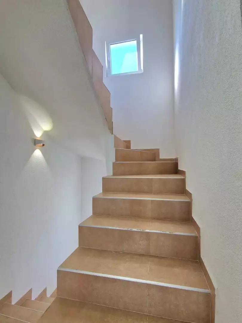 Villa 220m² in Montenegro, Dobra Voda. Priced at 225000€ rent photo-8