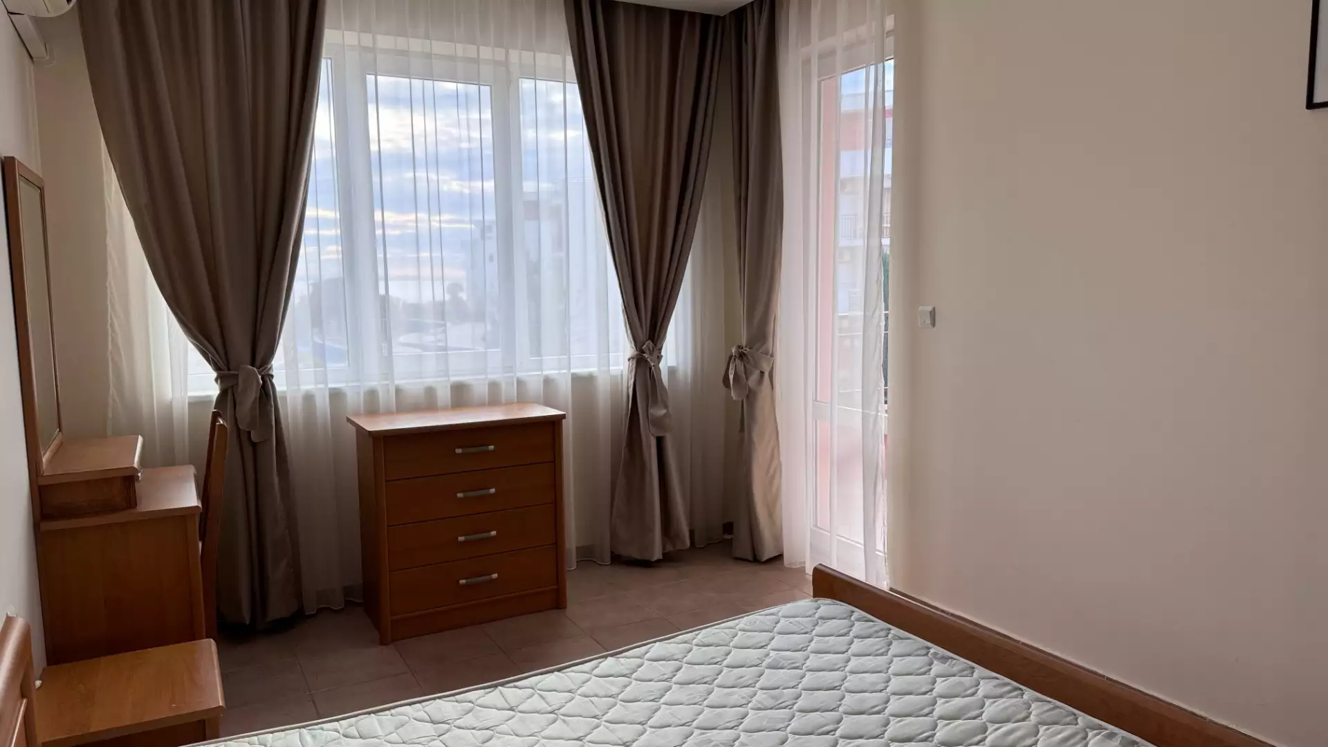 Flat 80m² in Bulgaria, Elenite. Priced at 72900€ rent photo-12