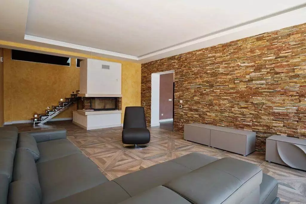 Flat 350m² in Montenegro, Rafailovici. Priced at 900000€ rent photo-22