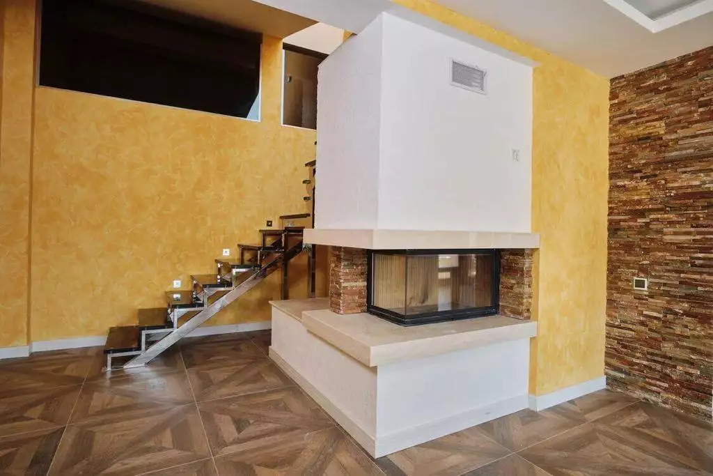 Flat 350m² in Montenegro, Rafailovici. Priced at 900000€ rent photo-23