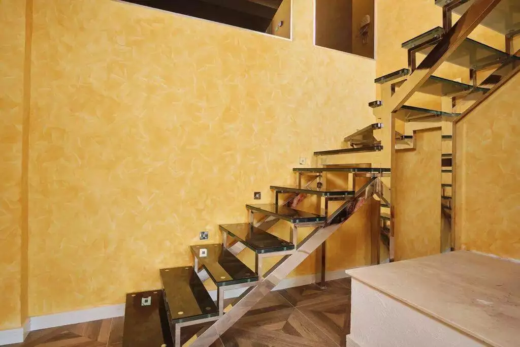 Flat 350m² in Montenegro, Rafailovici. Priced at 900000€ rent photo-24