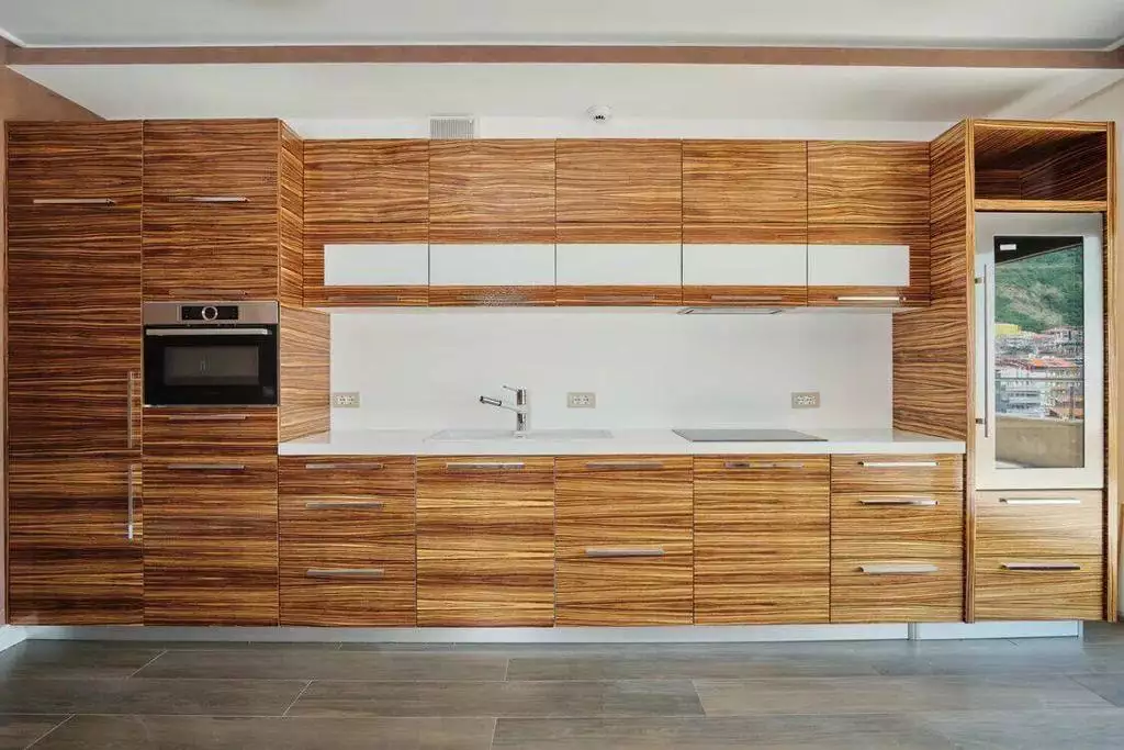 Flat 350m² in Montenegro, Rafailovici. Priced at 900000€ rent photo-25