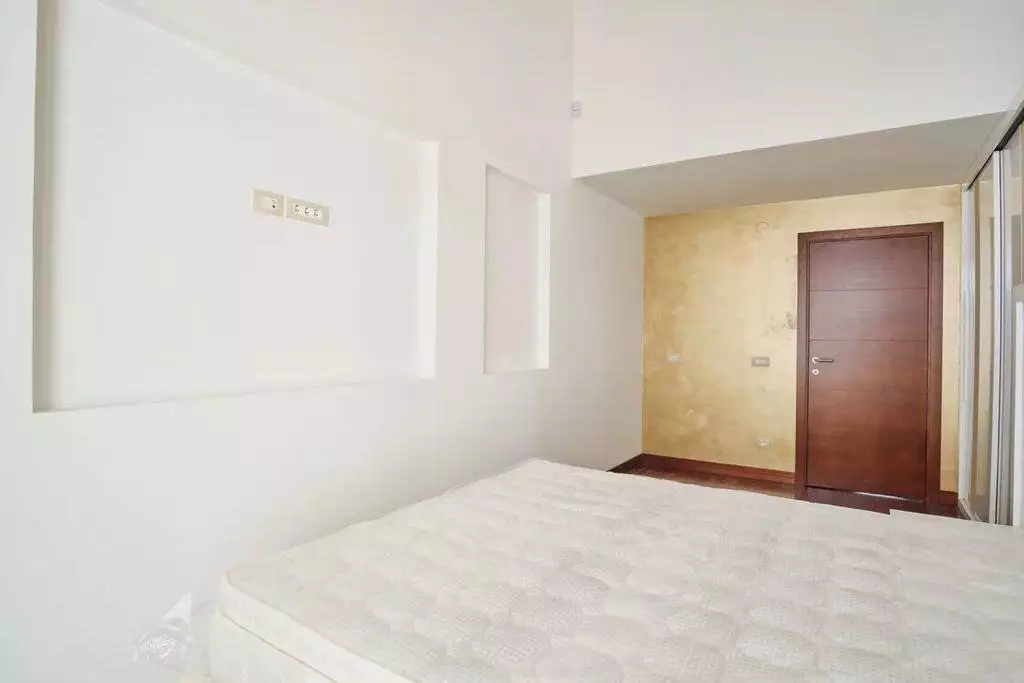 Flat 350m² in Montenegro, Rafailovici. Priced at 900000€ rent photo-39