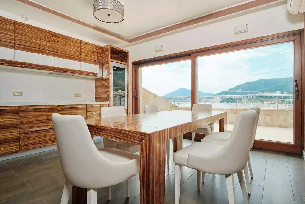 Flat 350m² in Montenegro, Rafailovici. Priced at 900000€ rent photo-59