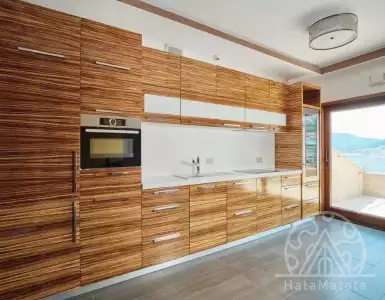 Buy in Montenegro for 900000€