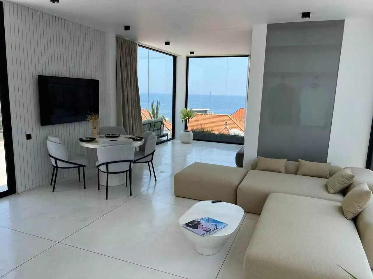 Flat 29m² in Indonesia, Bukit-Uluwatu. Priced at 91300€ rent photo-7