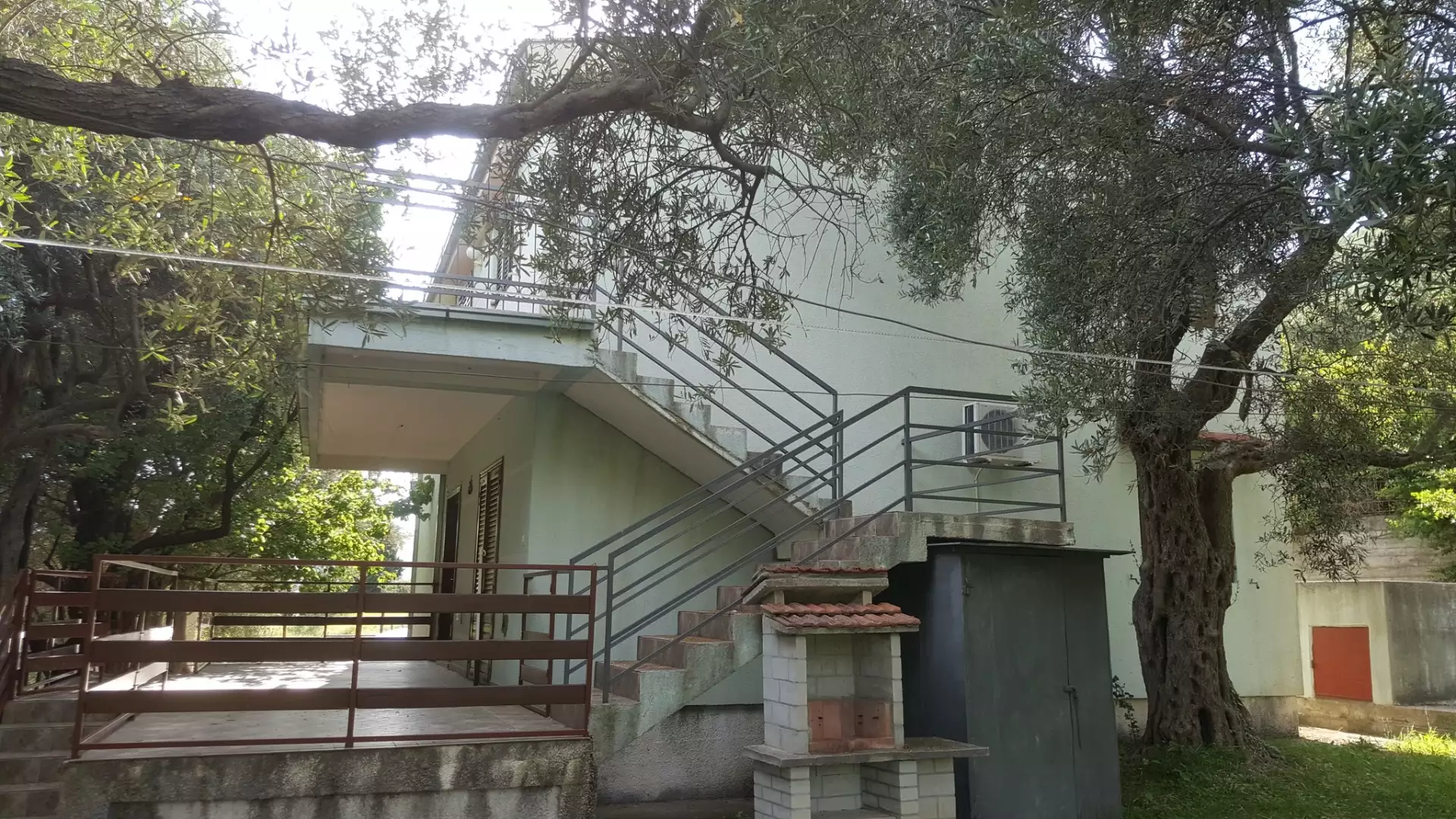House 160m² in Montenegro, Bar. Priced at 220000€ rent photo-13