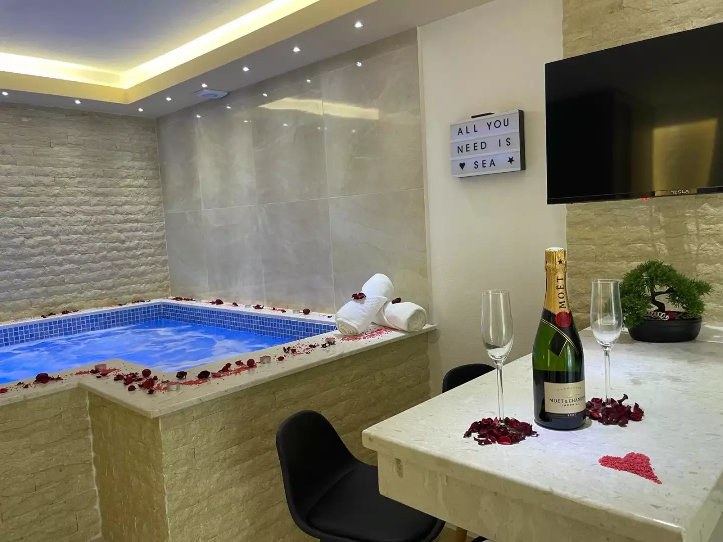 Flat 40m² in Montenegro, Sutomore. Priced at 129000€ rent photo-1