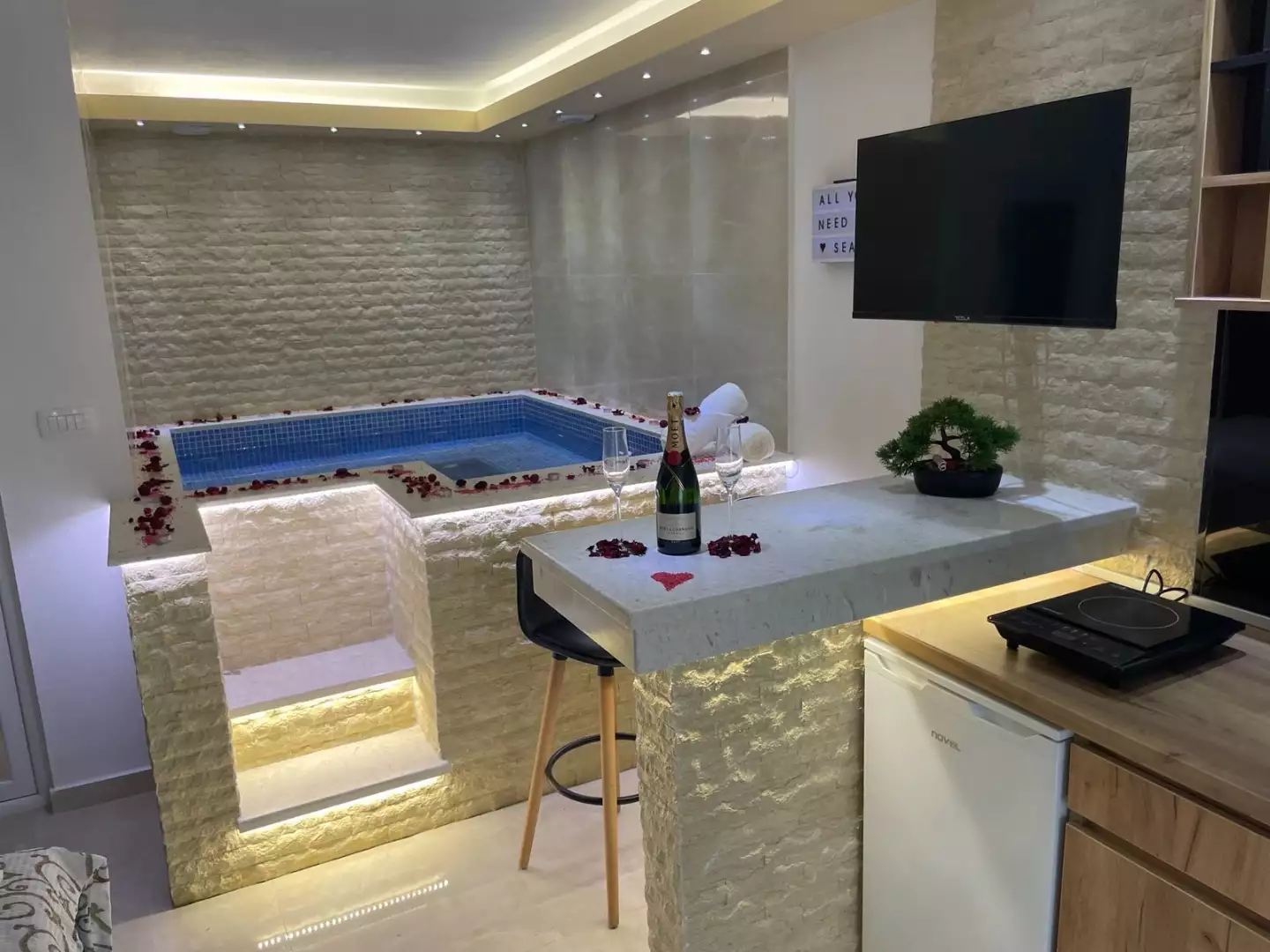 Flat 40m² in Montenegro, Sutomore. Priced at 129000€ rent photo-13