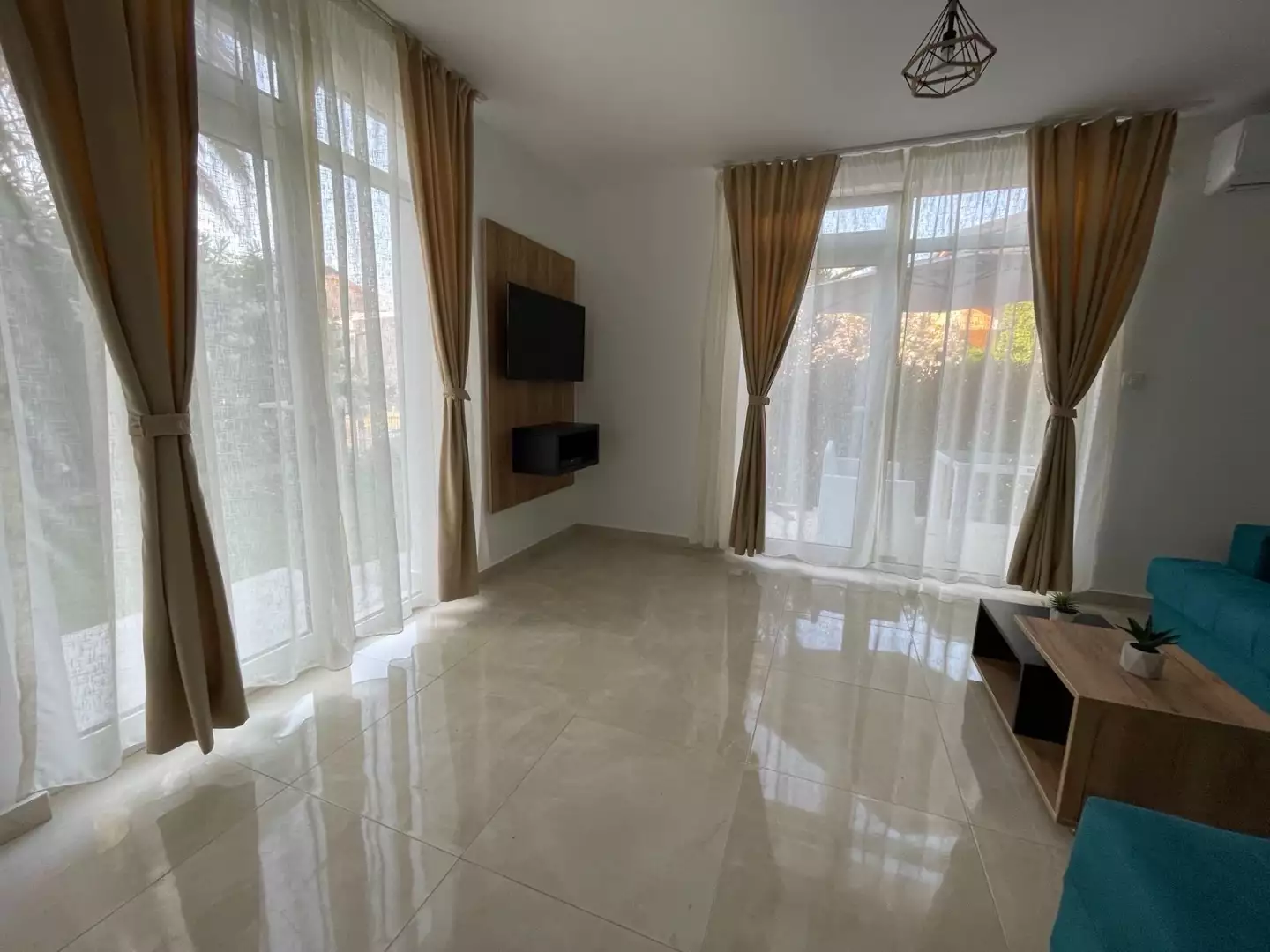 Flat 40m² in Montenegro, Sutomore. Priced at 129000€ rent photo-25