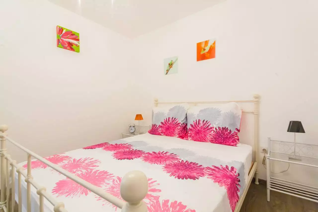 Flat 60m² in Montenegro, Sveti Stefan. Priced at 180000€ rent photo-6