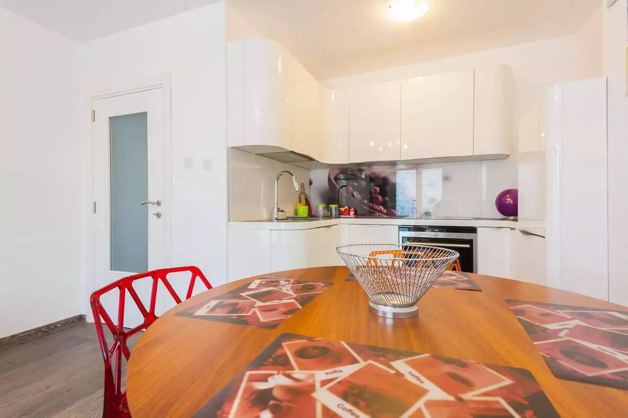 Flat 60m² in Montenegro, Sveti Stefan. Priced at 180000€ rent photo-10