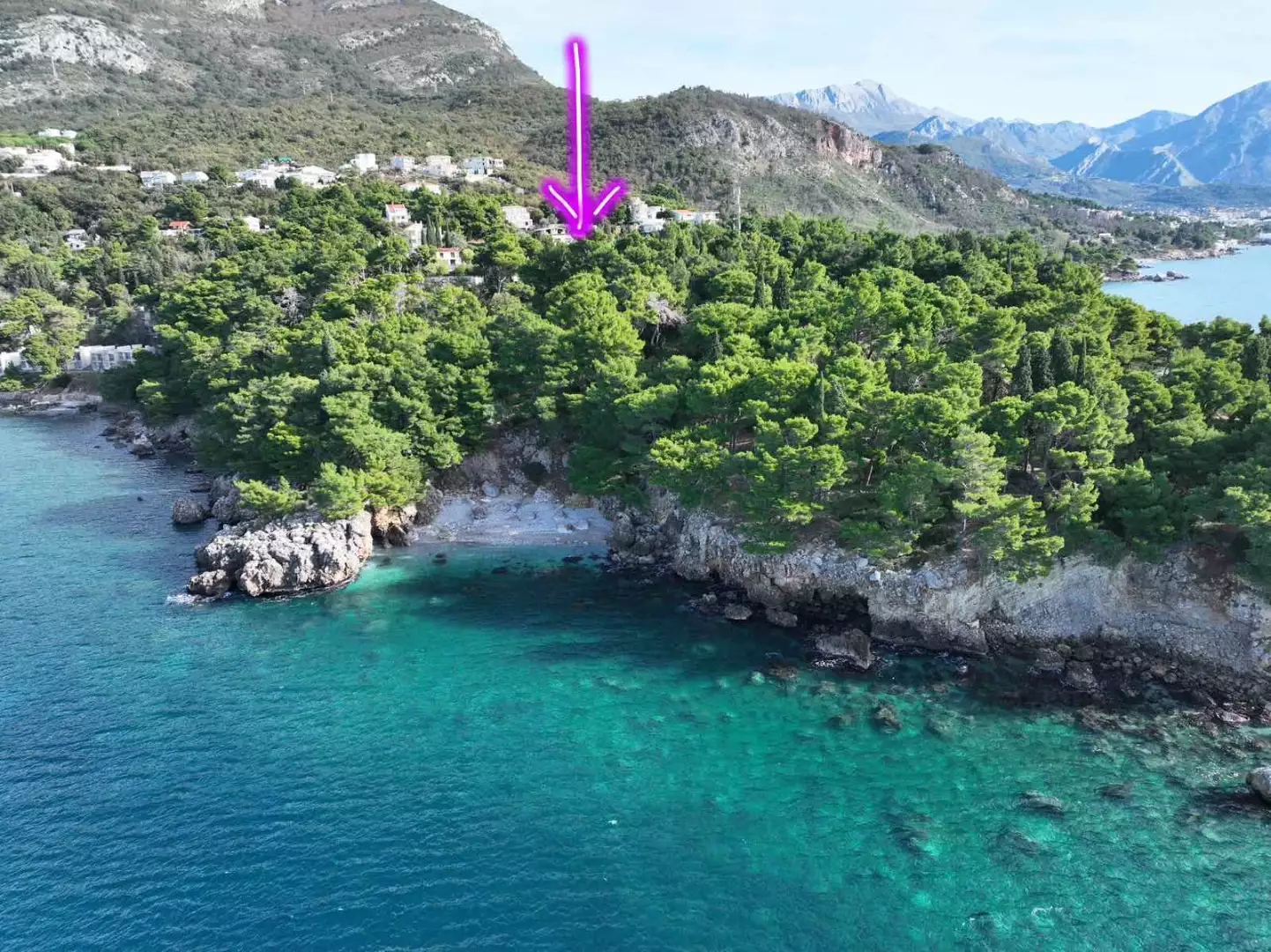Villa 450m² in Montenegro, Bar. Priced at 1800000€ rent photo-6