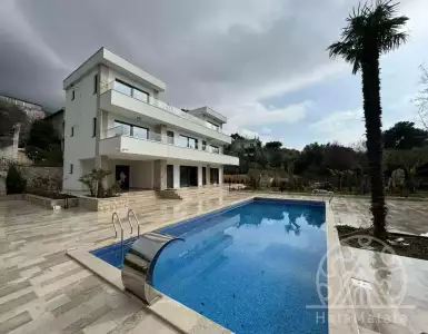Buy in Montenegro for 1800000€