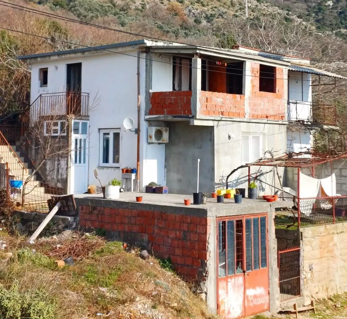 House 70m² in Montenegro, Sutomore. Priced at 85000€ rent photo-6