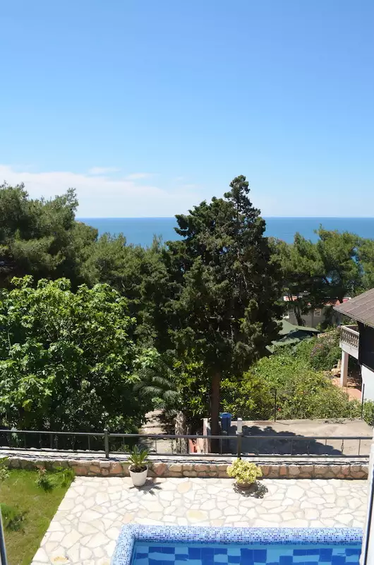 Villa 420m² in Montenegro, Bar. Priced at 590000€ rent photo-8