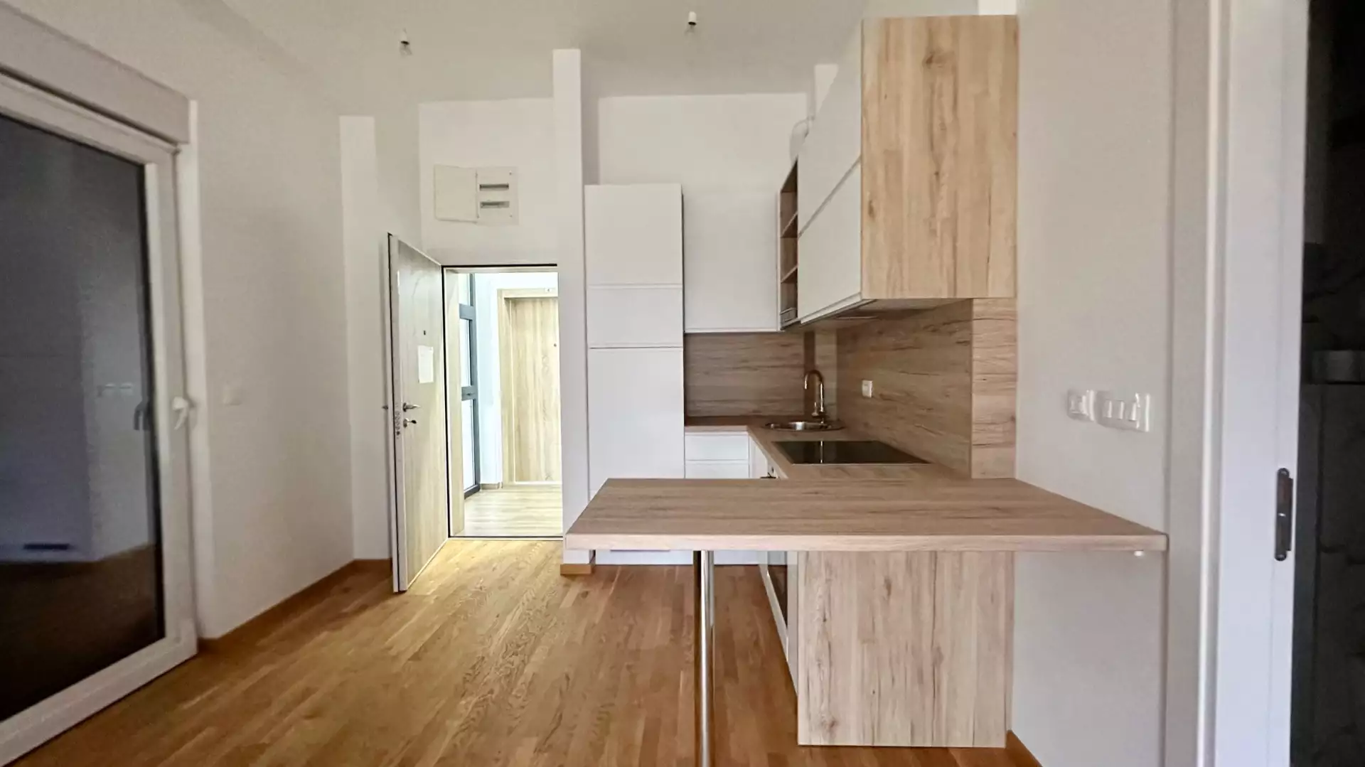 Flat 36m² in Montenegro, Bar. Priced at 120000€ rent photo-10