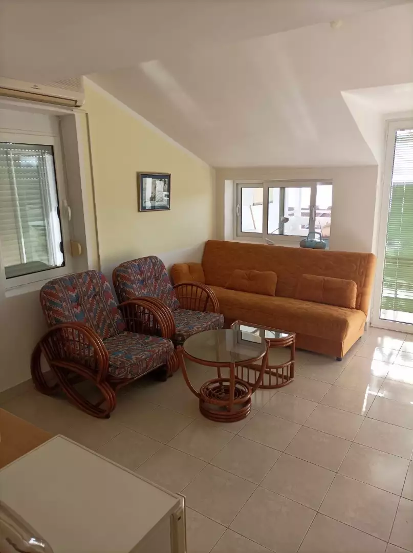 Flat 110m² in Montenegro, Petrovac. Priced at 220000€ rent photo-3