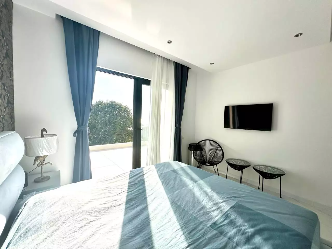 Villa 250m² in Montenegro, Utjeha. Priced at 430000€ rent photo-23