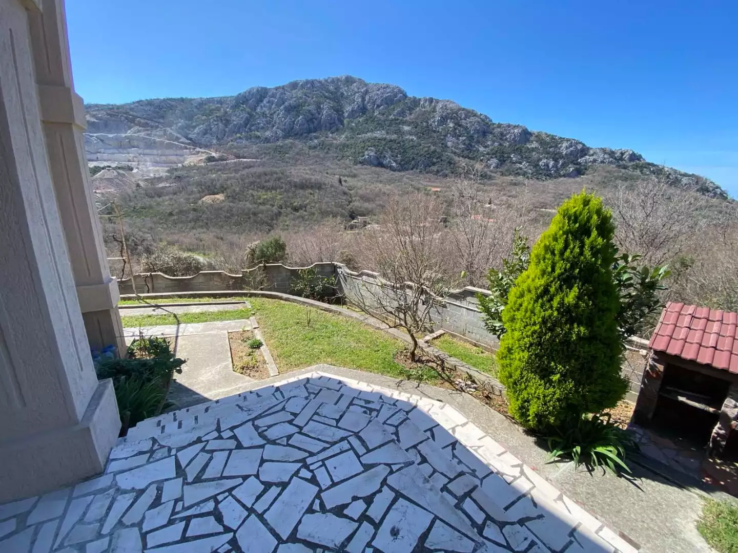 House 243m² in Montenegro, Bar. Priced at 139000€ rent photo-6