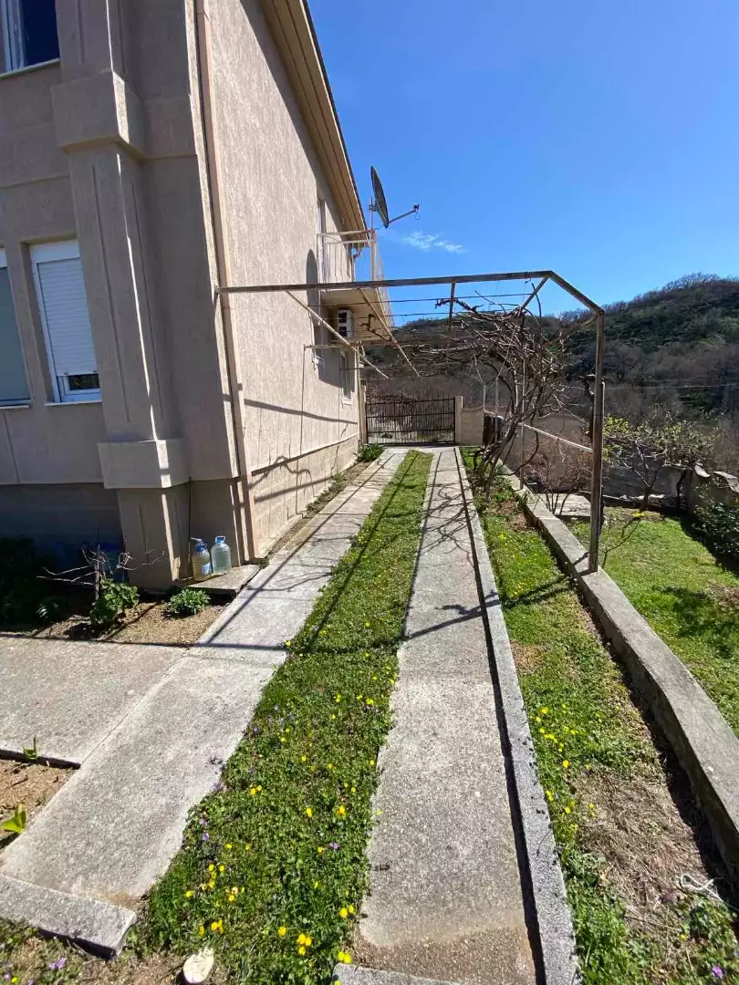 House 243m² in Montenegro, Bar. Priced at 139000€ rent photo-9