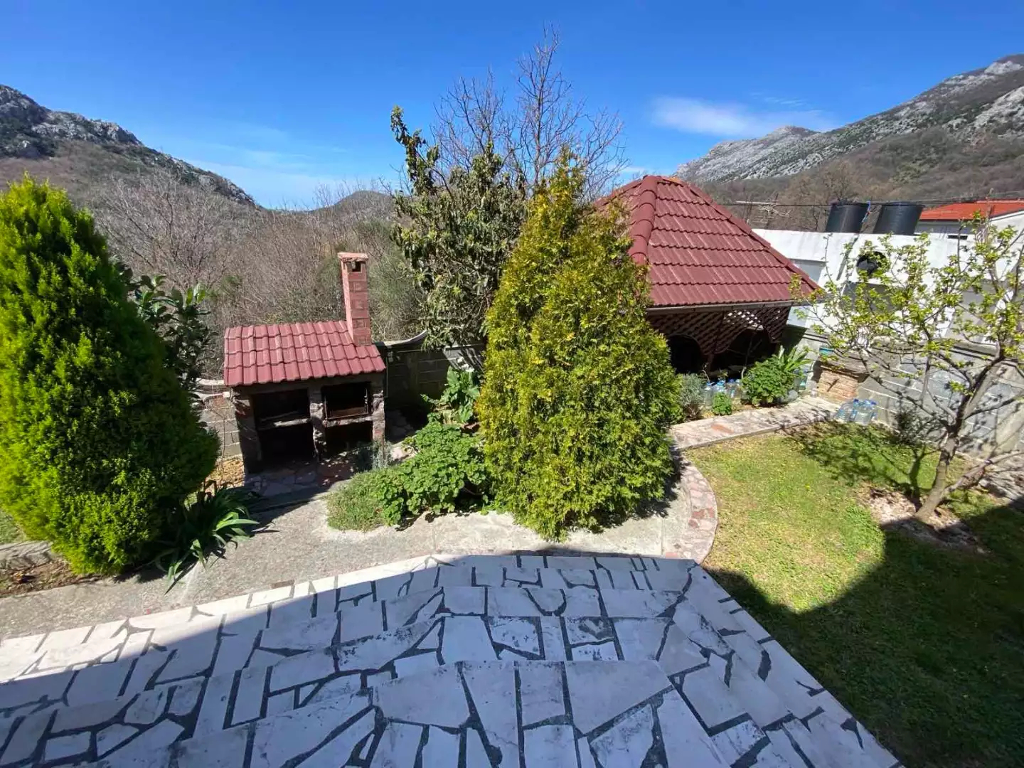 House 243m² in Montenegro, Bar. Priced at 139000€ rent photo-14