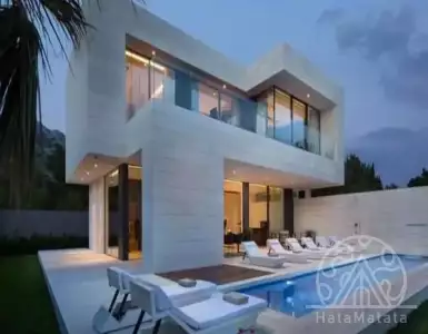 Buy in Montenegro for 350000€