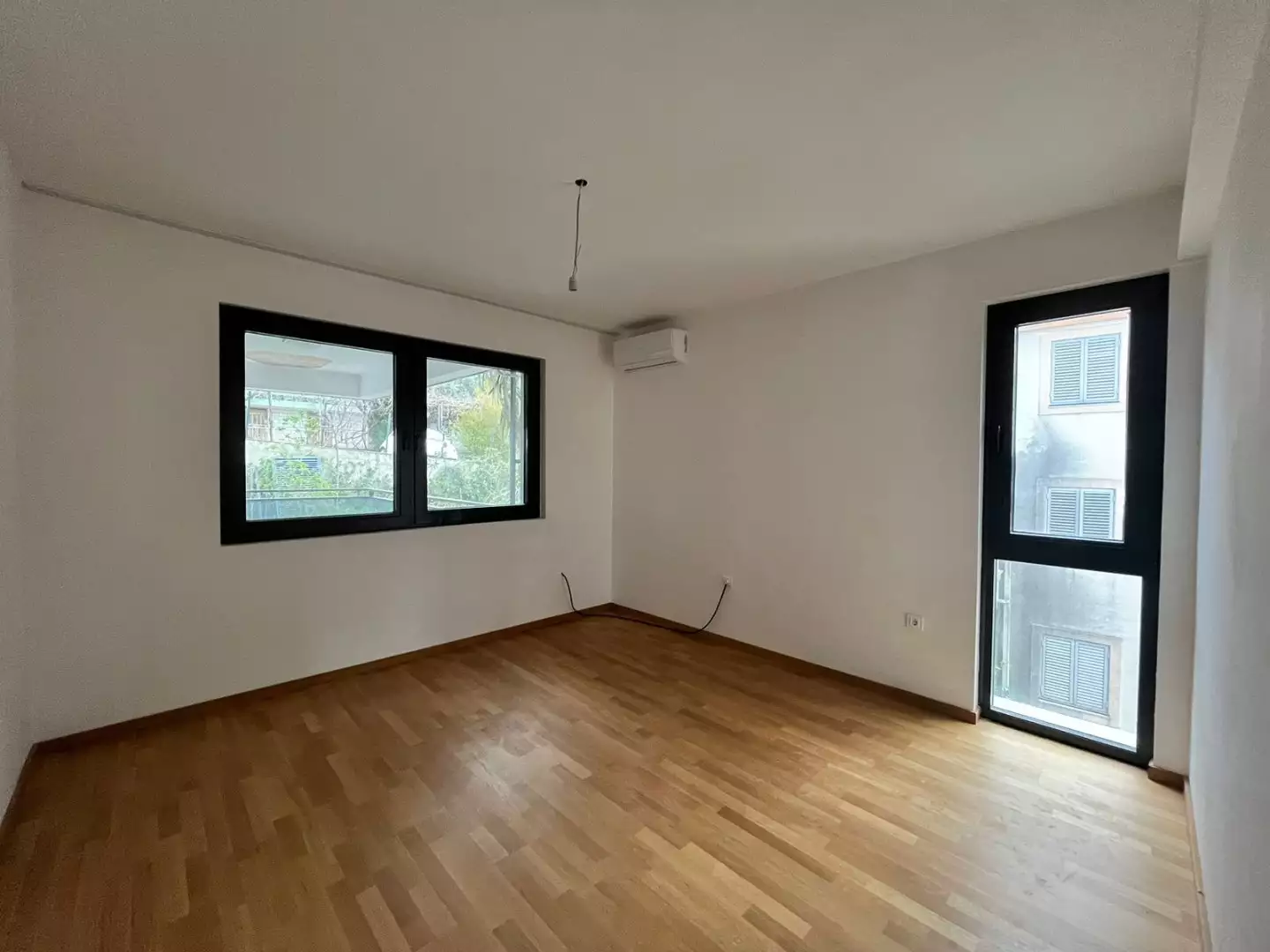 Flat 133m² in Montenegro, Sveti Stefan. Priced at 413000€ rent photo-6