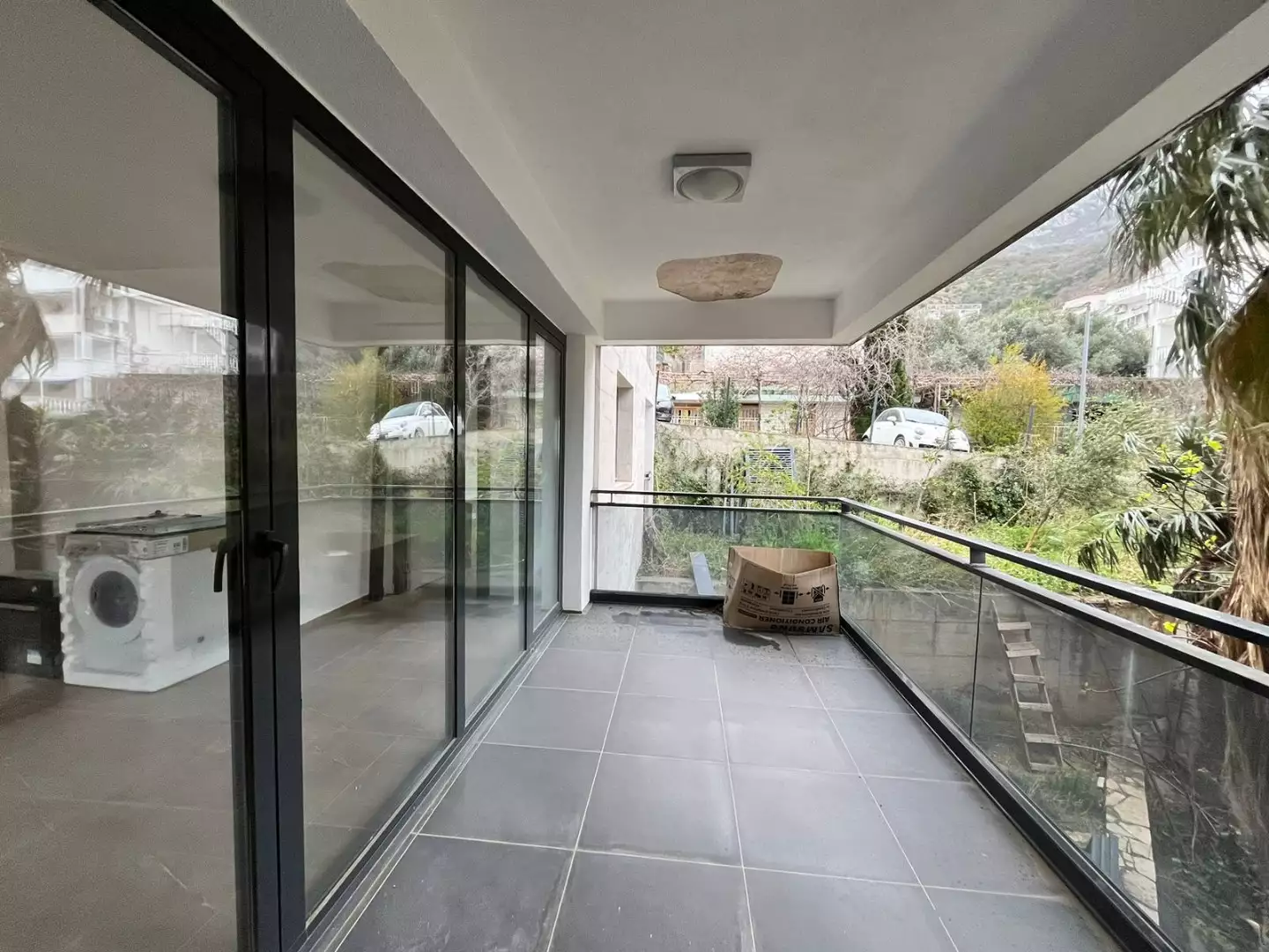 Flat 133m² in Montenegro, Sveti Stefan. Priced at 413000€ rent photo-14