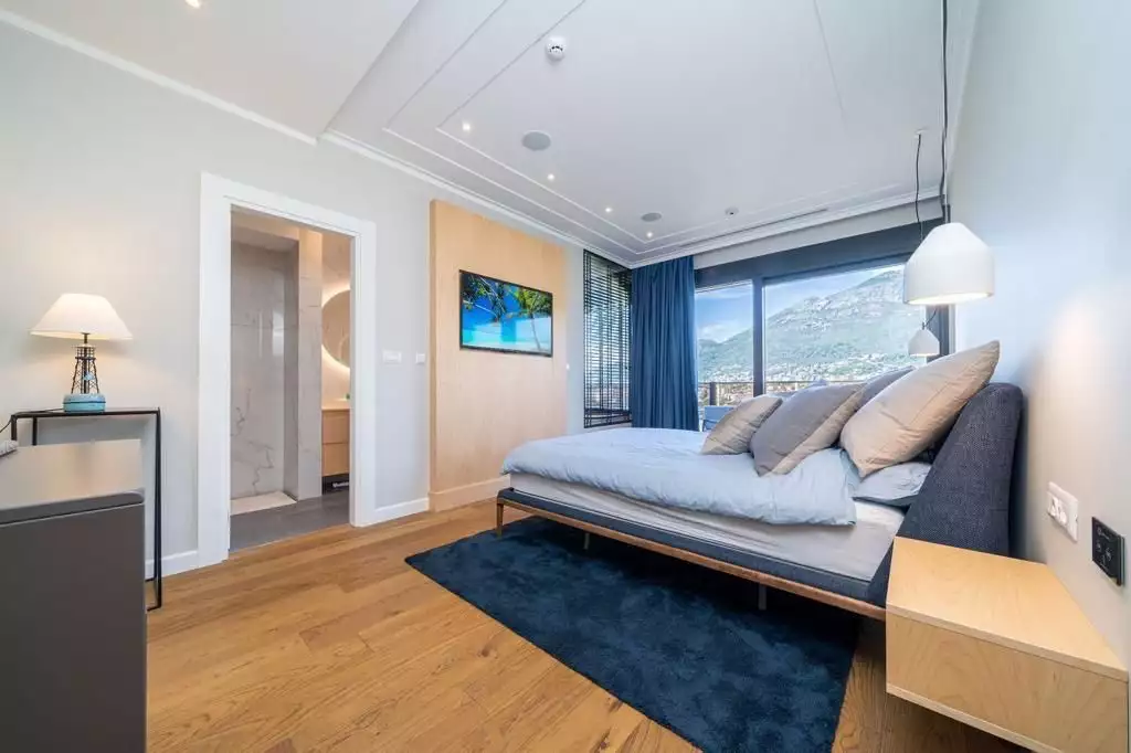 Flat 248m² in Montenegro, Bar. Priced at 800000€ rent photo-8