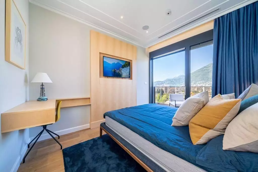 Flat 248m² in Montenegro, Bar. Priced at 800000€ rent photo-12