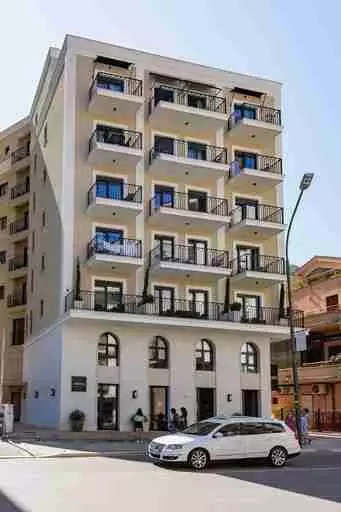 Flat 42m² in Montenegro, Budva. Priced at 250000€ rent photo-7