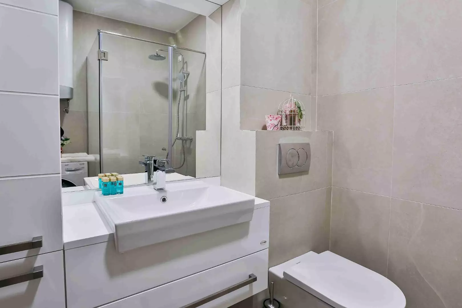 Flat 42m² in Montenegro, Budva. Priced at 250000€ rent photo-16