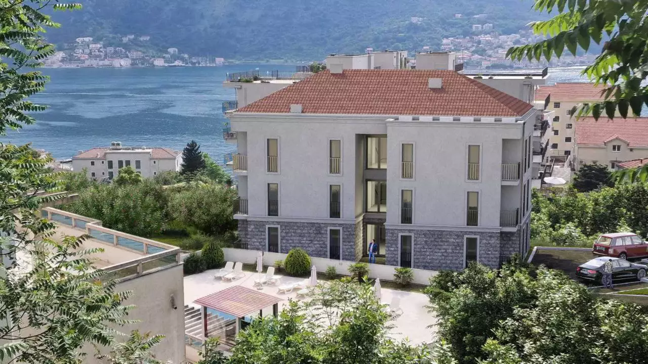 Flat 38m² in Montenegro, Dobrota. Priced at 95000€ rent photo-1