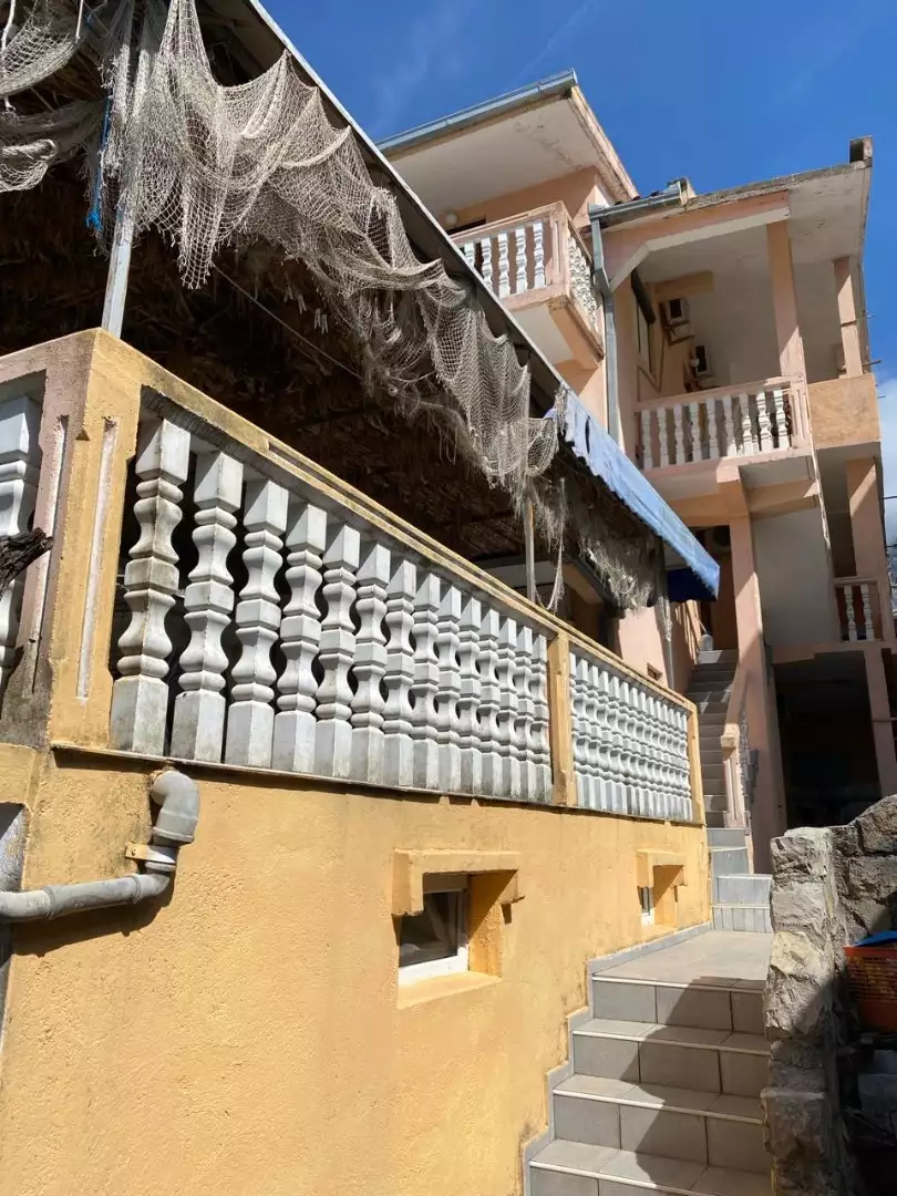 House 220m² in Montenegro, Sutomore. Priced at 275000€ rent photo-1