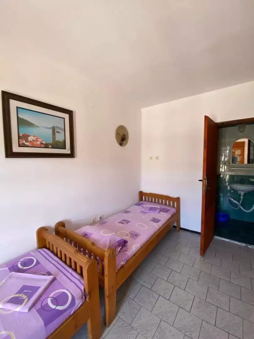 House 220m² in Montenegro, Sutomore. Priced at 275000€ rent photo-4